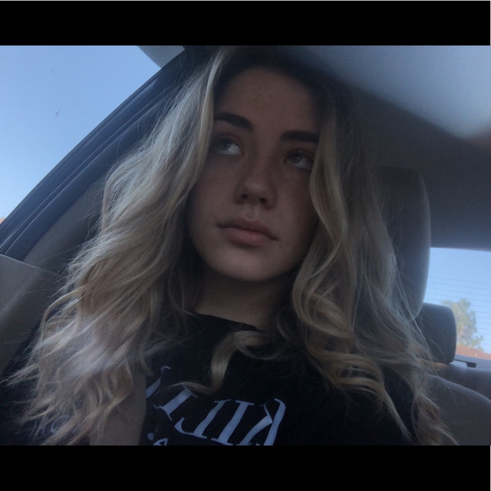 Meet your Posher, Alaina